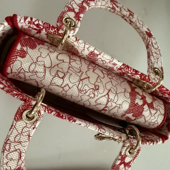 CHRISTIAN DIOR Cloth Embroidered M Dioramour D-Royaume Lady D-Lite ~ LIKE NEW - Picture 10 of 15